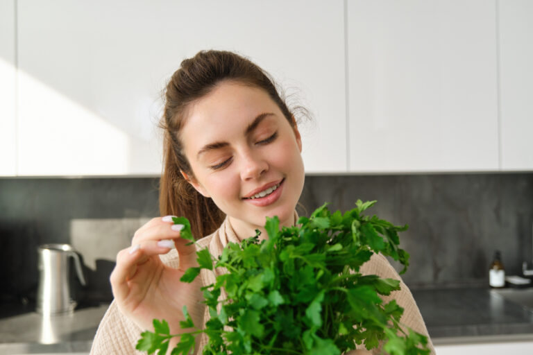 Amazing Health Benefits of Bitter Leaf and Its Powerful Healing Uses
